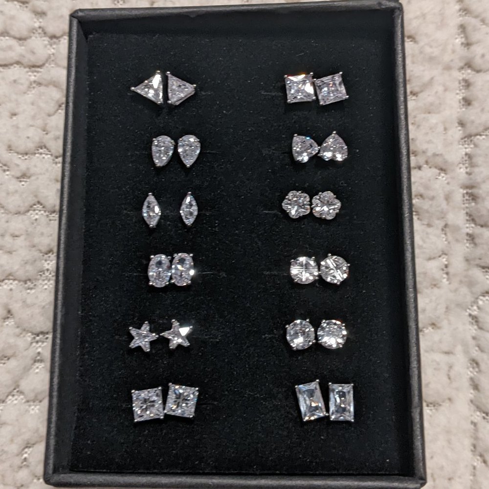 Diamond Earring Stud Set